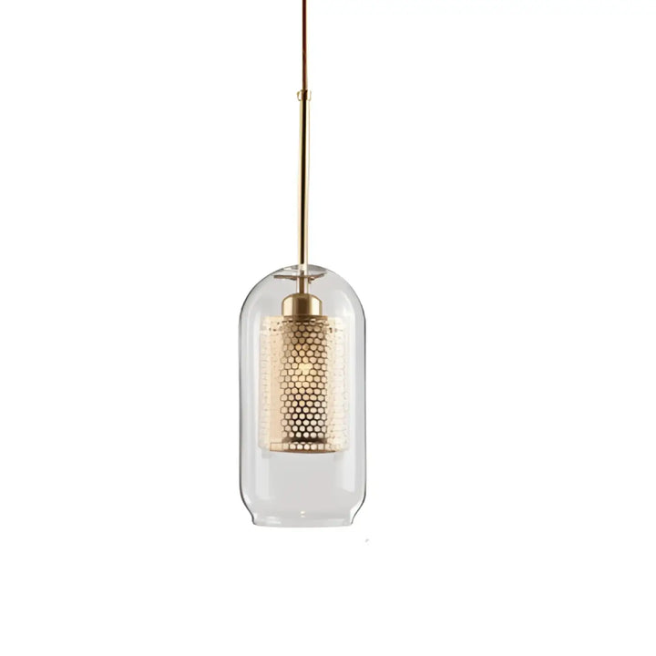 Suspension luminaire zelor avec abat-jour cylindrique perforé doré dans une enceinte en verre clair suspendue par tige en laiton