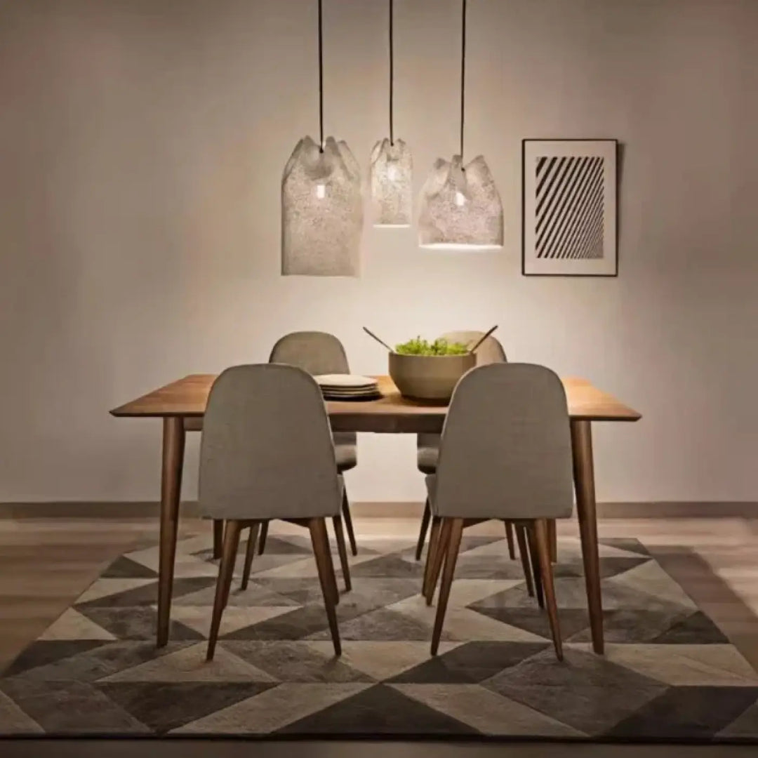 Suspension luminaire design en verre givré blanc élégant