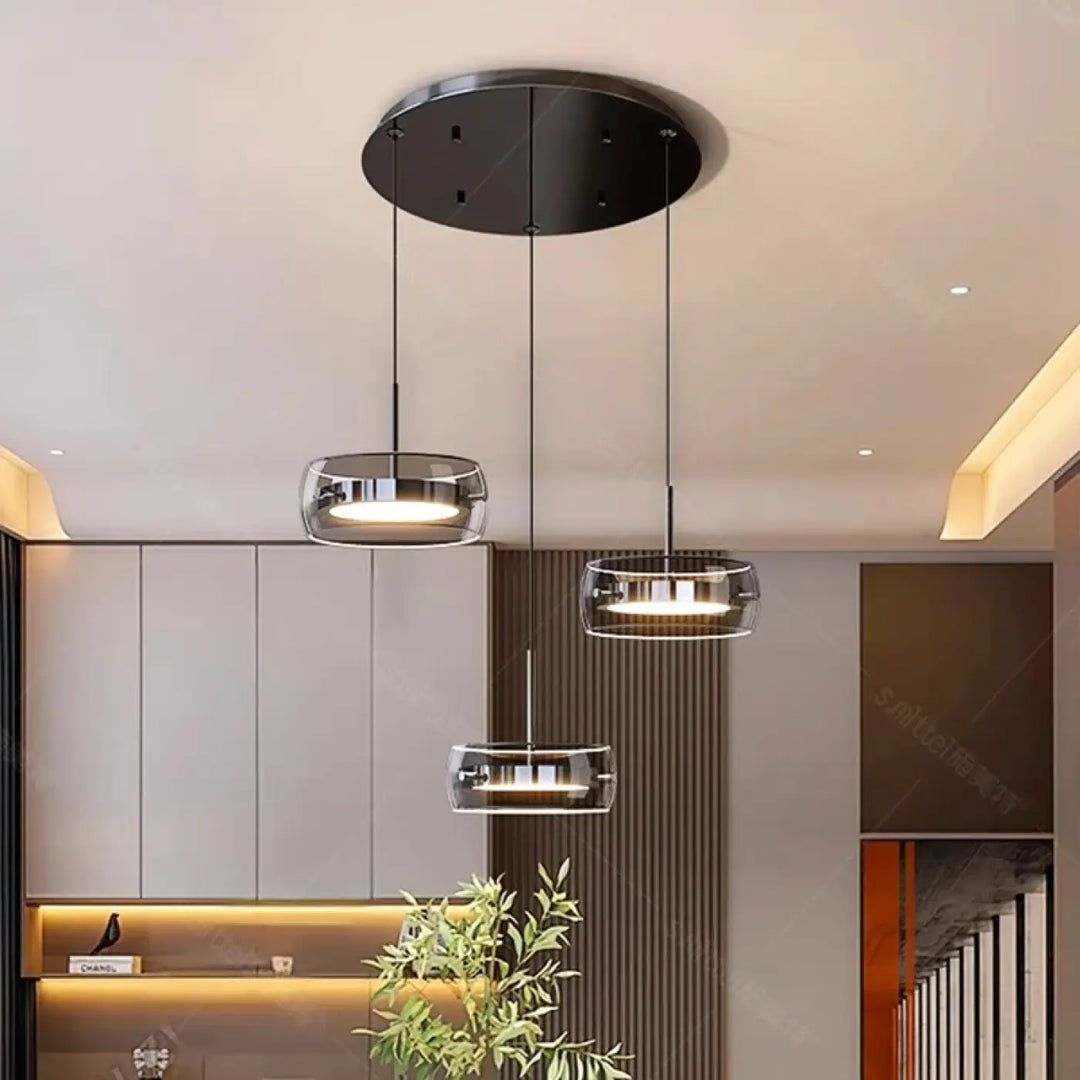 Suspension luminaire trida avec abat-jour en verre clair et fixation métal noir pour éclairage blanc froid ou blanc chaud