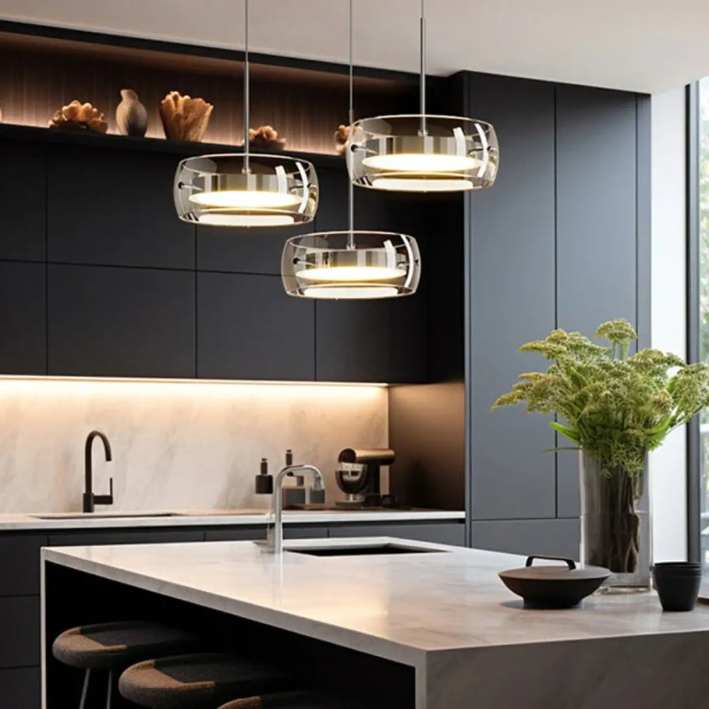 Trois suspensions luminaire trida en verre avec illumination circulaire blanc chaud pour éclairage moderne