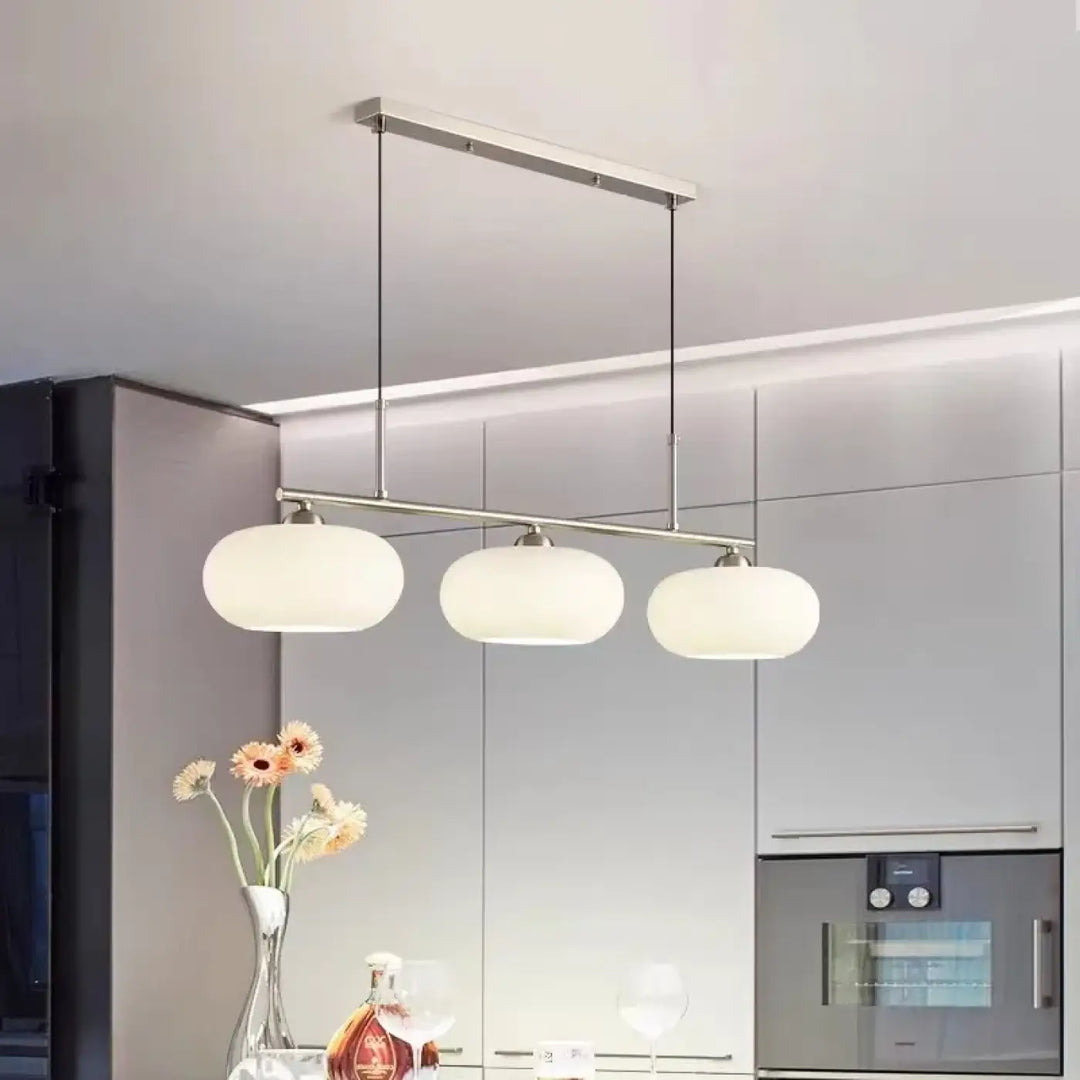 Suspension design en verre à trois globes élégance