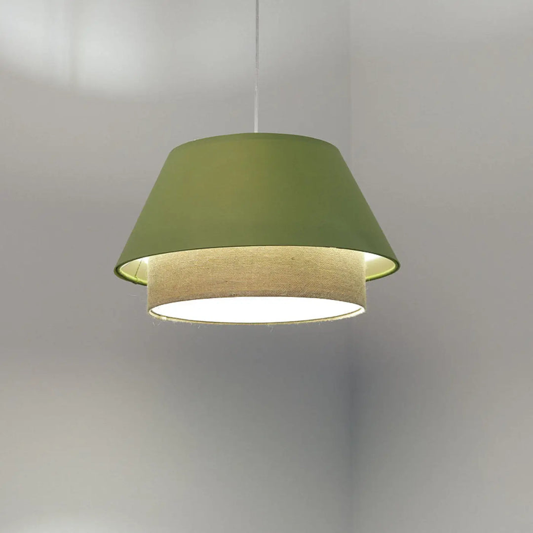 Suspension luminaire sensei vert olive avec double abat texturé beige et design moderne élégant