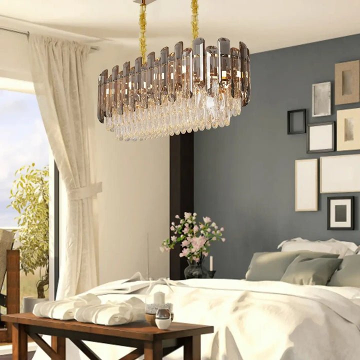 Suspension luminaire élégante en cristal avec reflets dorés