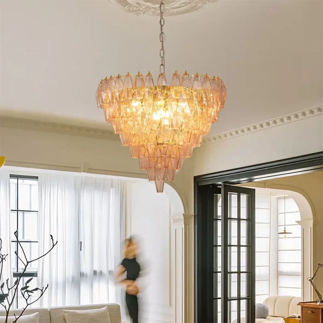 Suspension luminaire élégante en verre pêche à plusieurs niveaux avec design en cascade suspendue au plafond en laiton
