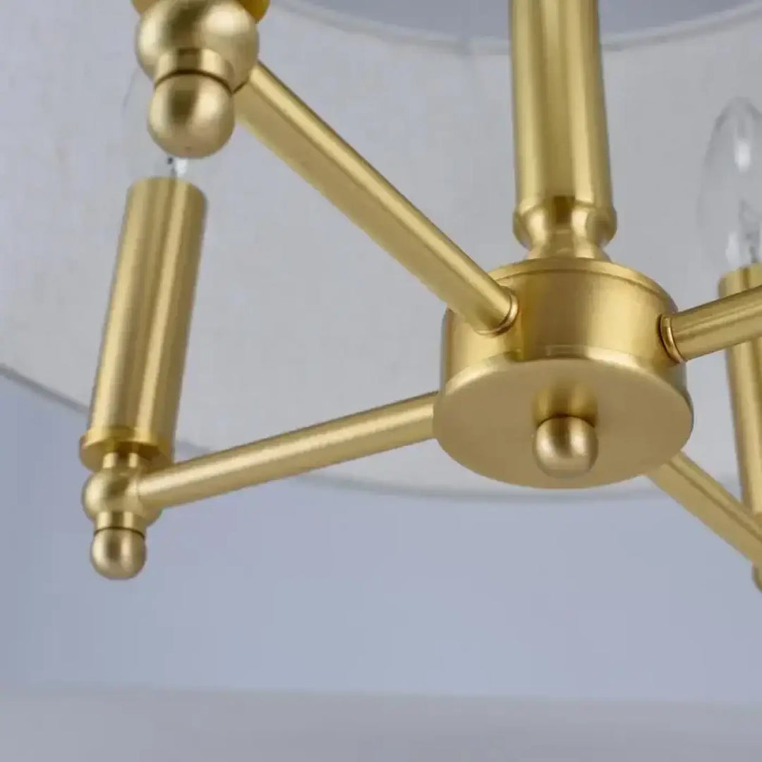 Suspension luminaire brass finition avec design géométrique moderne pour luminaire élégante en salle à manger