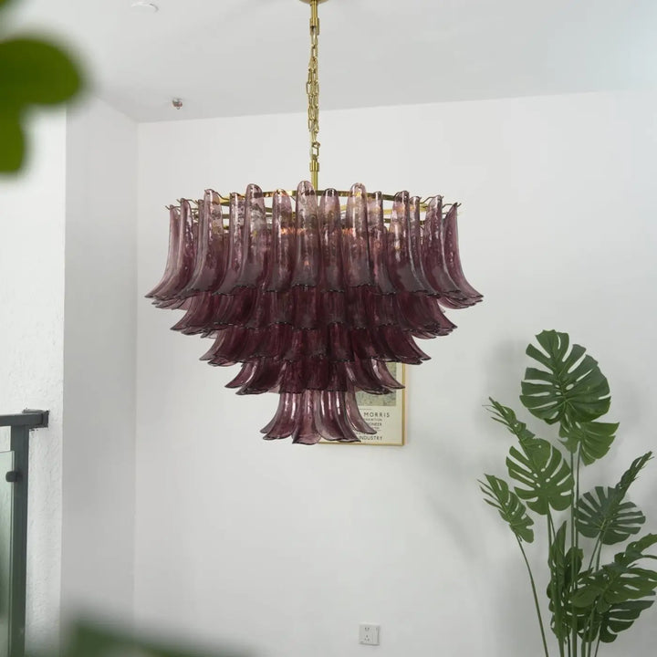 Suspension luminaire dicy avec abat-jours en verre soufflé améthyste translucide style art déco suspendue par chaîne dorée