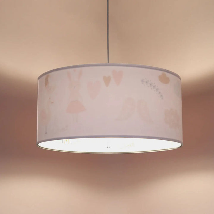 Suspension luminaire sweet dreams classic orangé blanc avec abat-jour en tissu transparent rose orné de motifs cœur et fleurs
