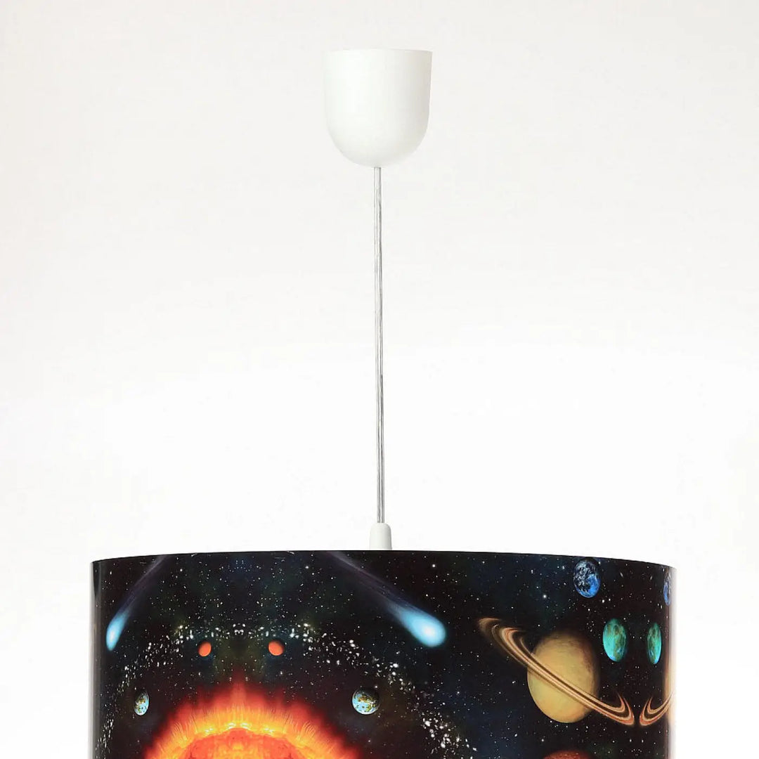 Suspension luminaire enfant foto kids galaxy noir multicolore avec abat-jour cylindrique à motifs planètes et étoiles