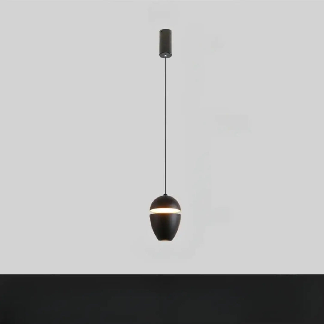 Suspension luminaire ekorn noir mat à finition moderne avec abat-jour goutte d’eau et bande lumineuse horizontale élégante style moderne plus qu’un luminaire