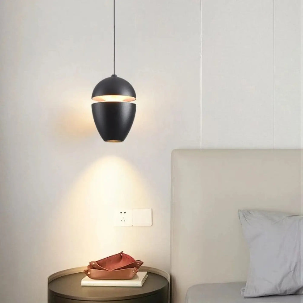 Suspension luminaire ekorn en finition mate noire avec un design style moderne plus qu’un simple éclairage