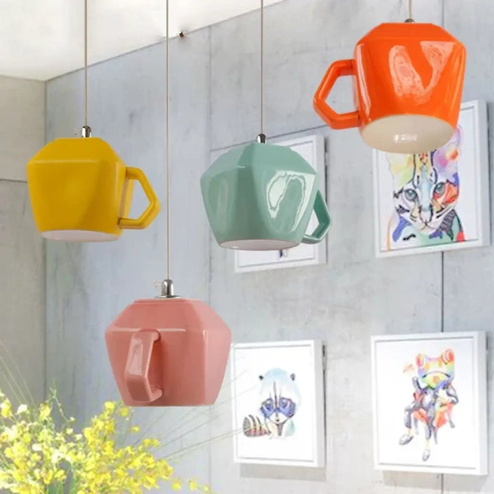 Suspension luminaire tasse rétro en céramique brillante jaune, vert menthe et rose corail pour salle à manger
