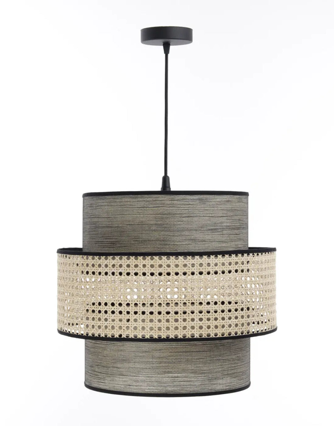Suspension luminaire doblo rotin beige gris avec sections tissées gris texturé et anneau en rotin naturel pour plafonnier