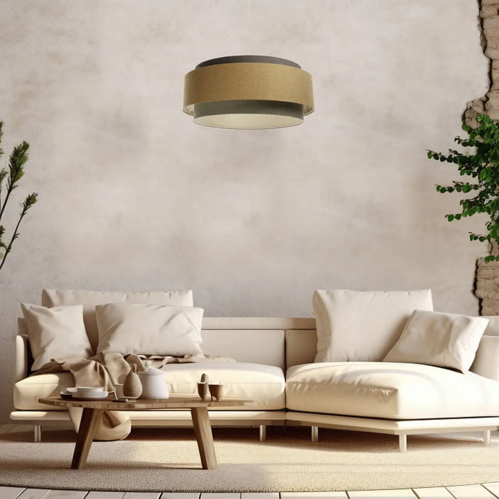 Suspension luminaire doblo boho elegant en gris vert avec abat-jour cylindrique en tissu beige et accents gris marron