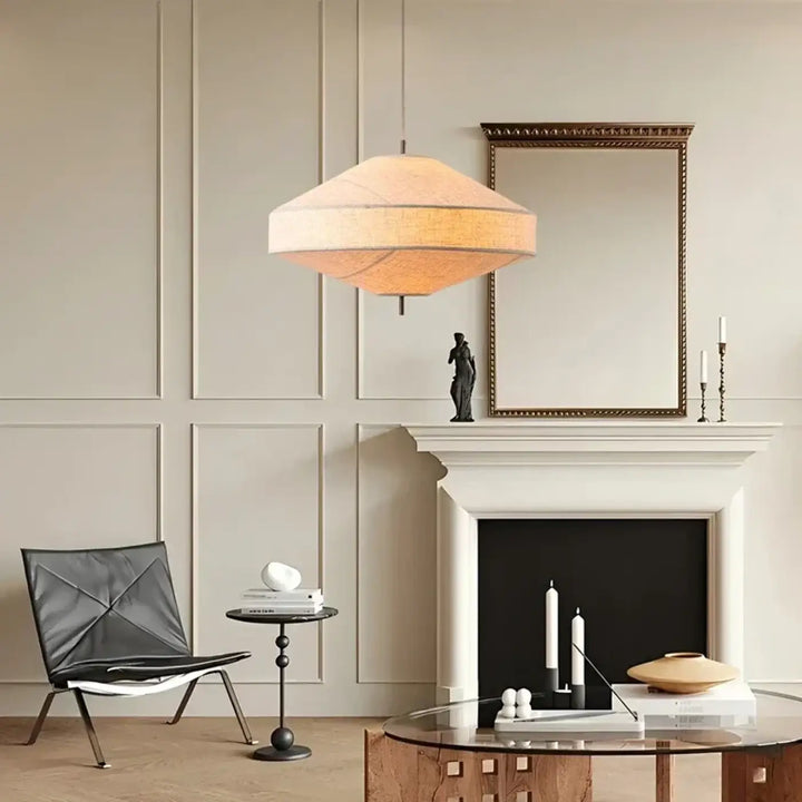 Suspension luminaire kosy en lin naturel beige avec design géométrique et étagé style japandi suspendue au plafond