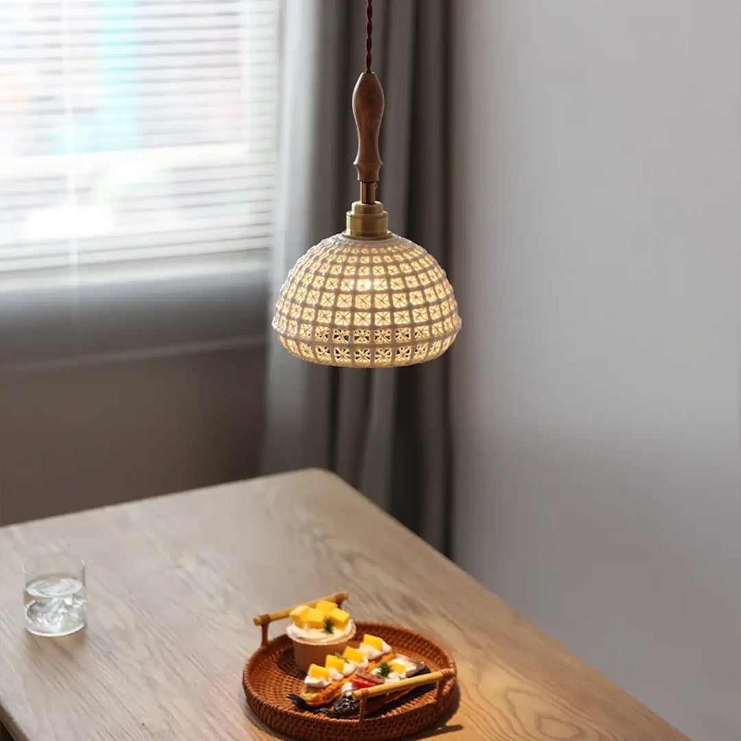 Suspension Luminaire à l’Effet Céramique pour Éclairer une Cuisine