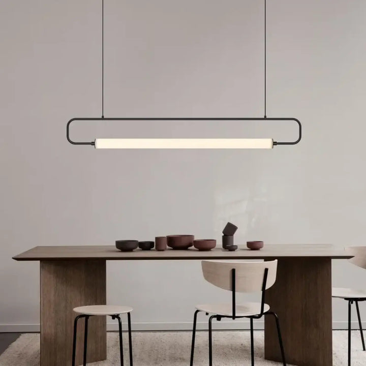 Suspension luminaire recto en métal noir moderne avec design rectangulaire élégant et diffuseur en verre dépoli