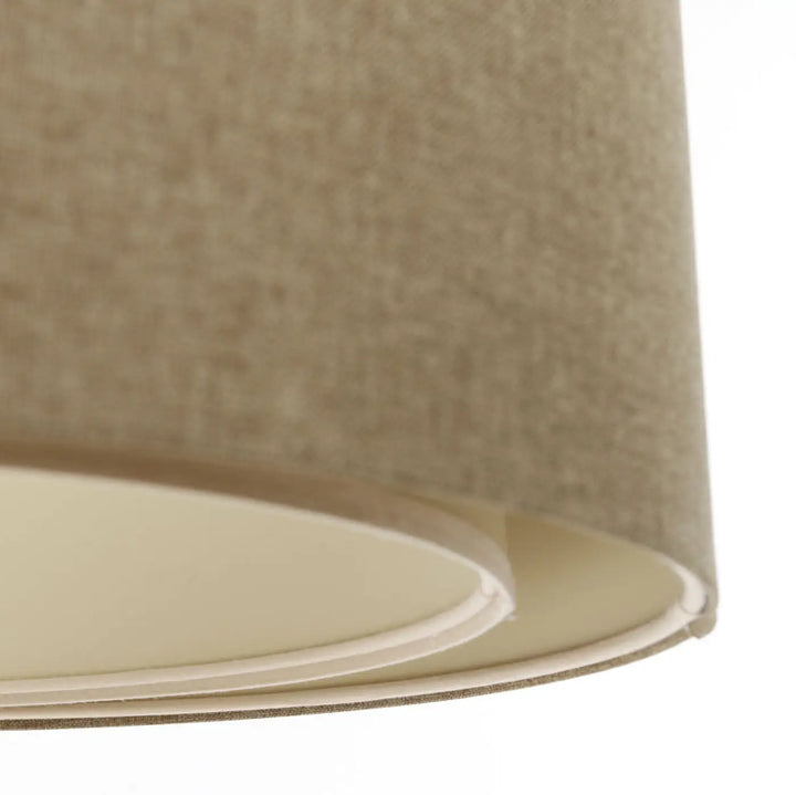 Suspension luminaire marron sable à abat-jour en tissu beige texturé avec doublure intérieure crème lisse