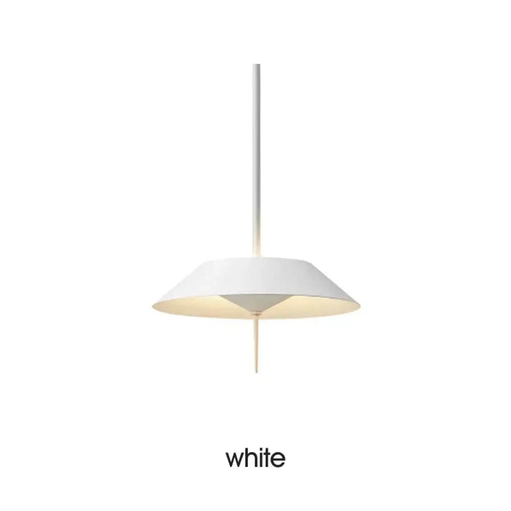 Suspension luminaire en métal doré au style moderne noir