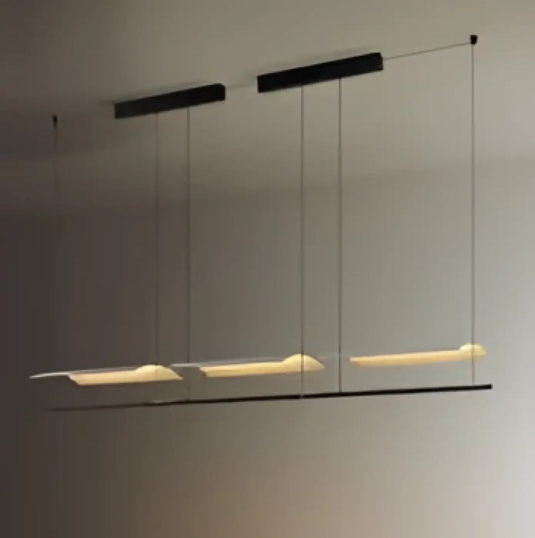 Suspension luminaire soy minimaliste noir avec led blanc chaud idéale pour salle à manger moderne