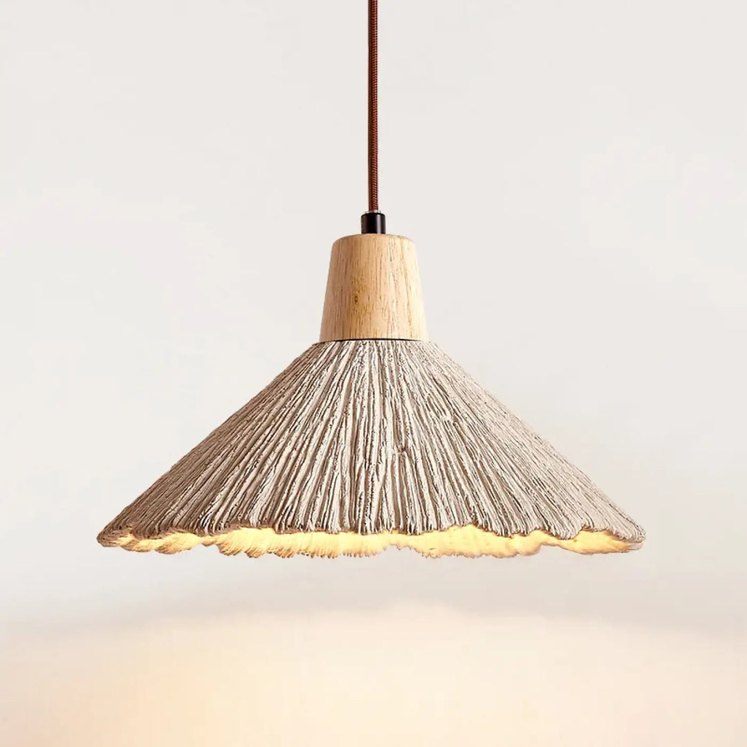 Suspension minimaliste métal et polymère design élégant