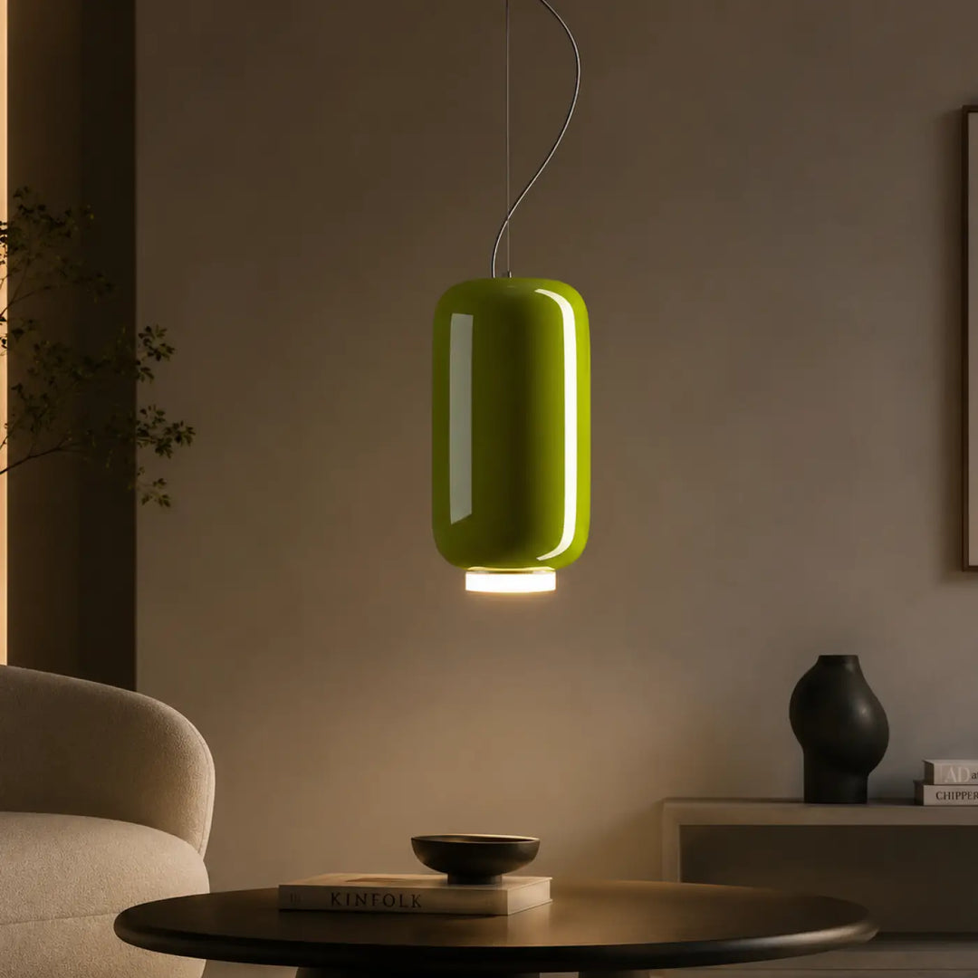 Suspension luminaire olmo en forme cylindrique lime verte avec finition brillante suspendue par un cordon métallique incurvé