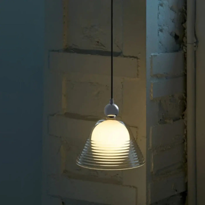 Suspension luminaire minimaliste en verre transparent design épuré