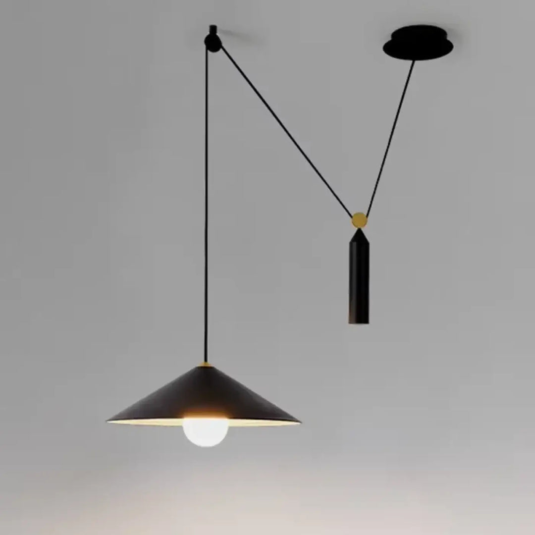 La suspension luminaire moderne avec abat-jour conique élégante