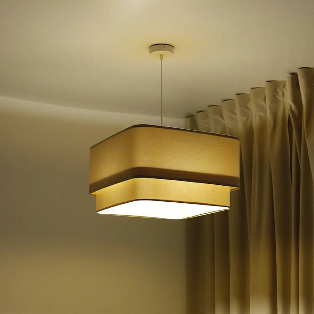 Suspension luminaire moderne kwadro duo velour beige avec abat-jour textile raffiné et structure métallique minimaliste