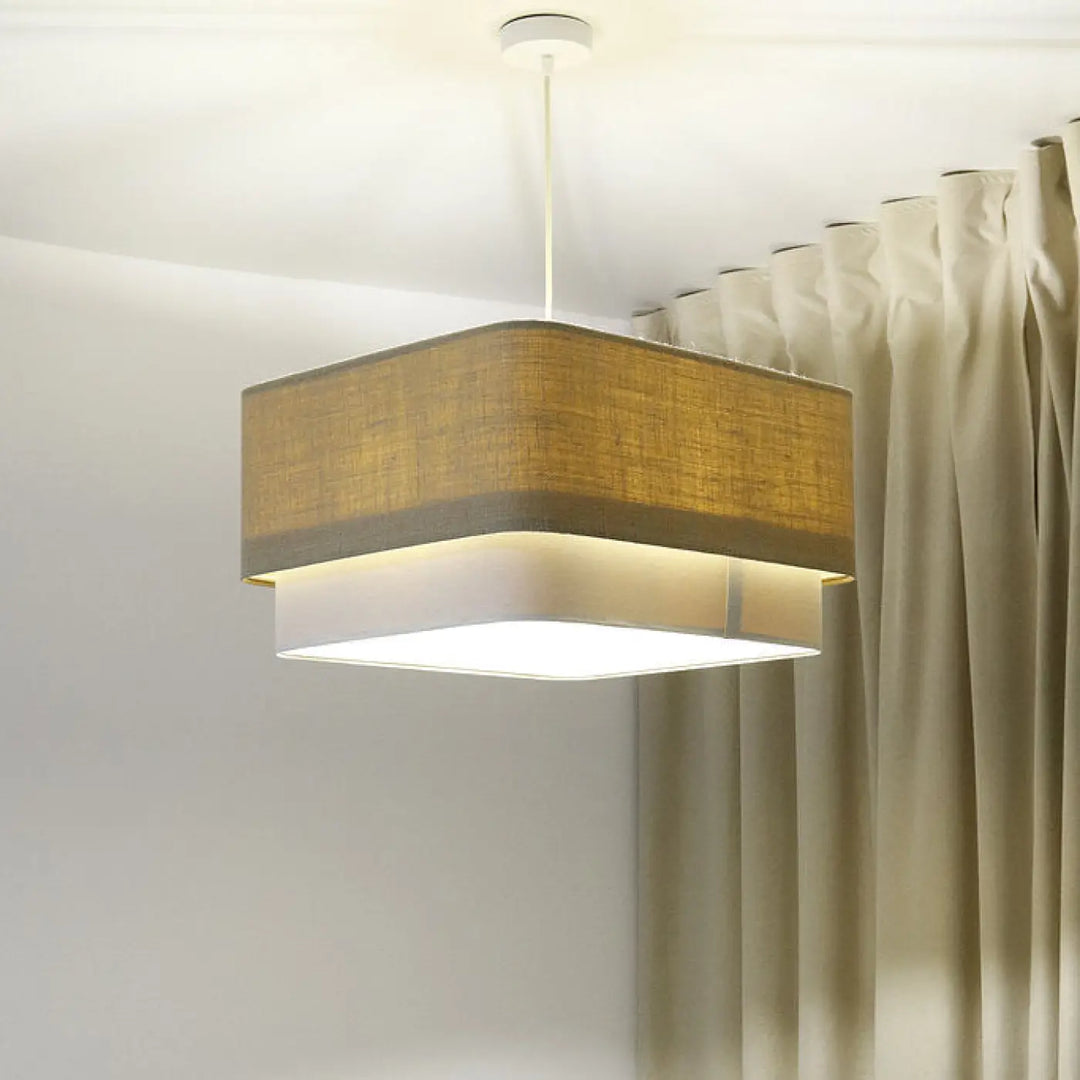 Suspension luminaire moderne kwadro duo en beige avec cadre blanc et abat-jour en fibre naturelle tissée
