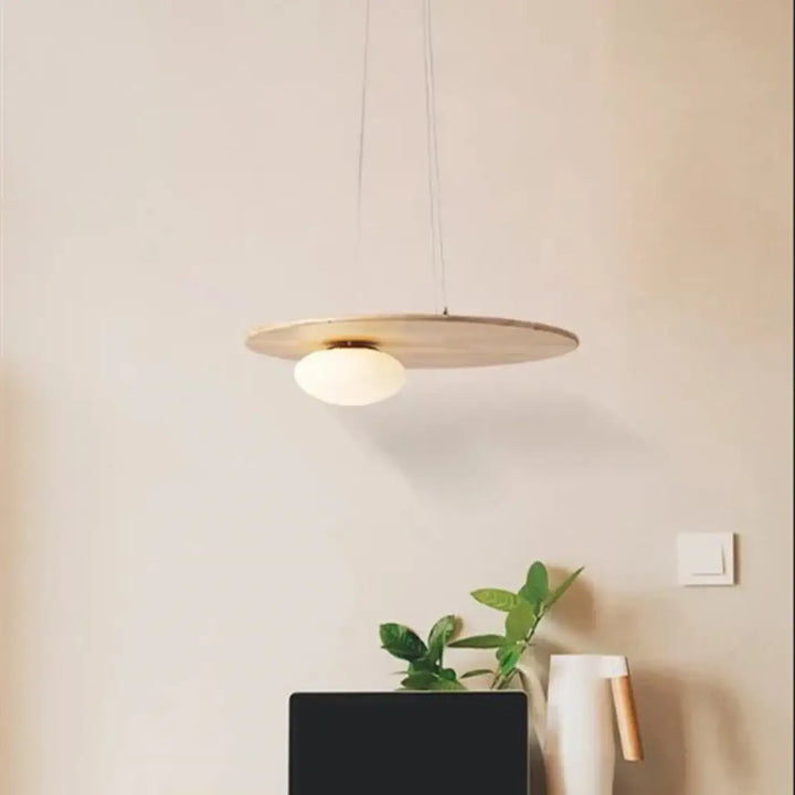 Suspension luminaire moderne en bois au style épuré naturel