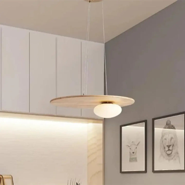Suspension luminaire moderne en bois au style épuré naturel