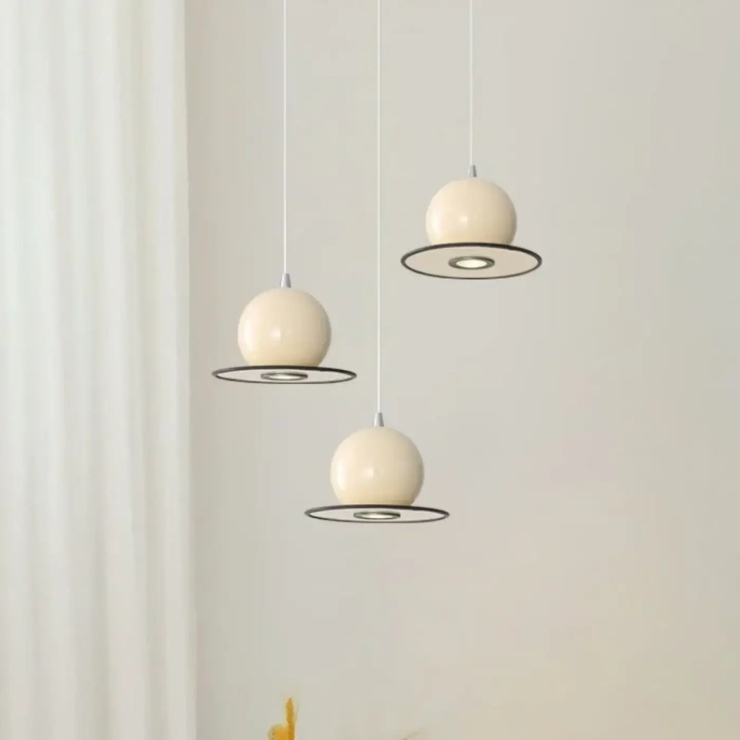 Suspension Luminaire Moderne Design Sphère Colorée Élégante