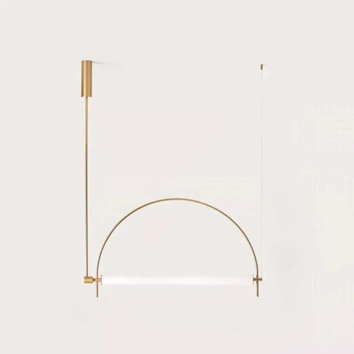 Suspension luminaire arcico minimaliste en ton or avec bras incurvé et barre lumineuse blanche translucide
