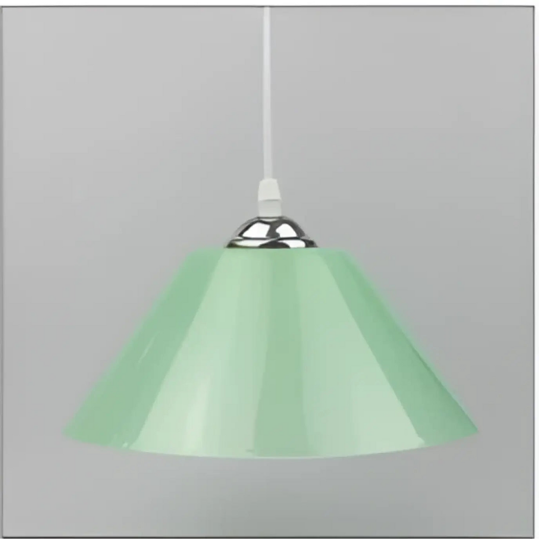 Suspension luminaire delta forme conique mint vert avec finition brillante et fixation metallique argent pour decoration intérieure