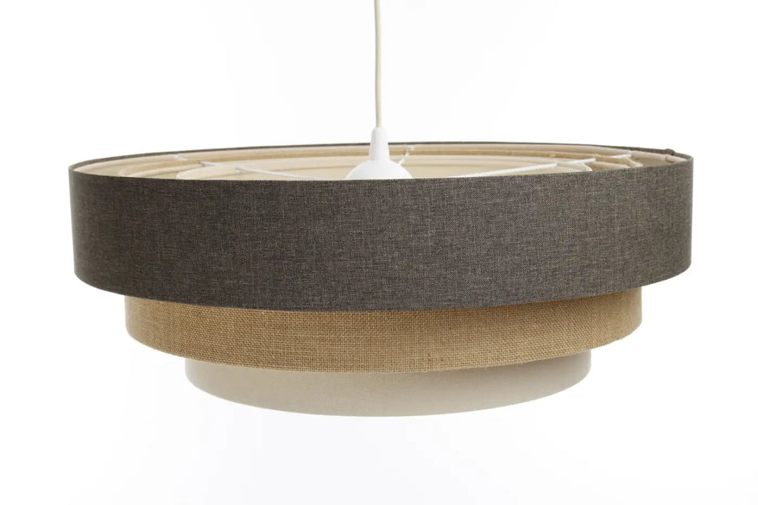 Suspension luminaire triniti boho elegant avec anneau supérieur en tissu gris foncé et anneau inférieur en tissu beige tissé
