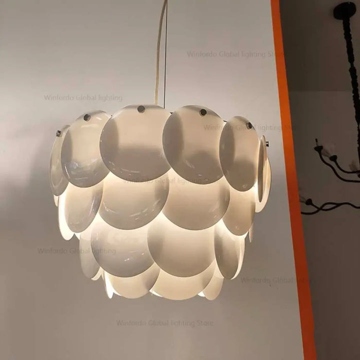 Suspension luminaire moderne en verre blanc sculpté élégant