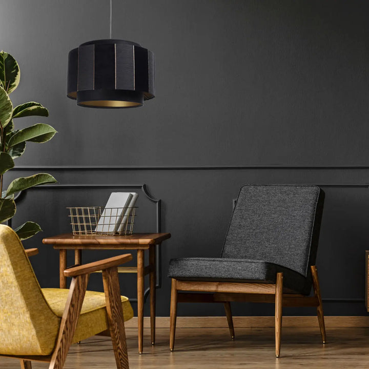 Suspension luminaire noir doblo avec design géométrique et intérieur doré pour un éclairage élégant et moderne