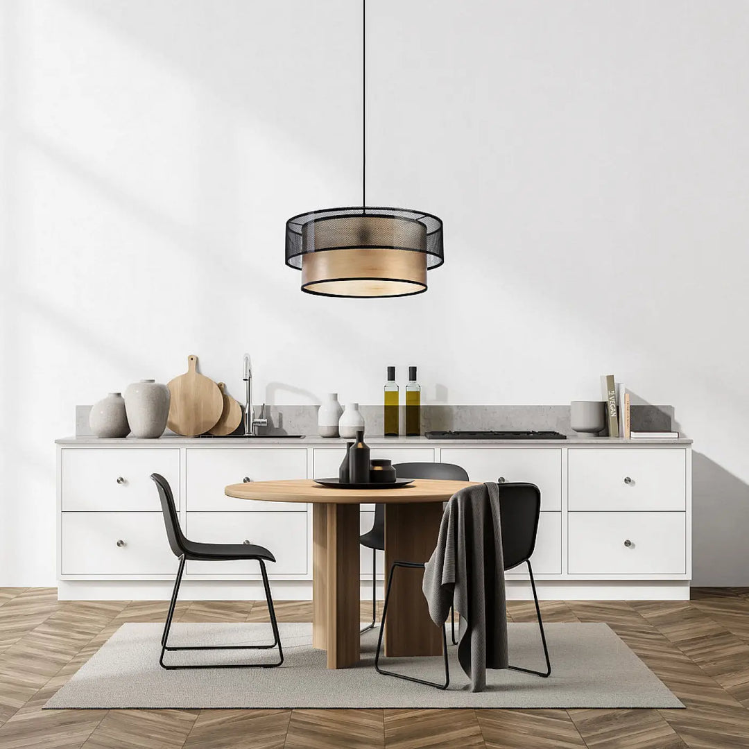 Suspension luminaire duo noire avec abat-jour en maille noire et anneau intérieur beige chaud moderne