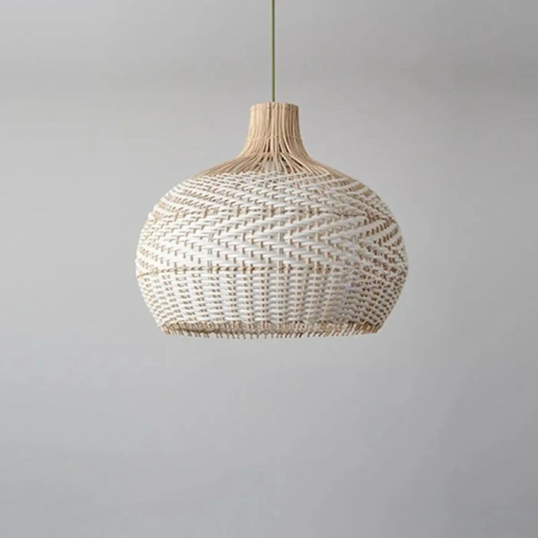 Suspension luminaire vannia en osier tissé ivoire avec design artisanal sphérique et suspension en fibre naturelle
