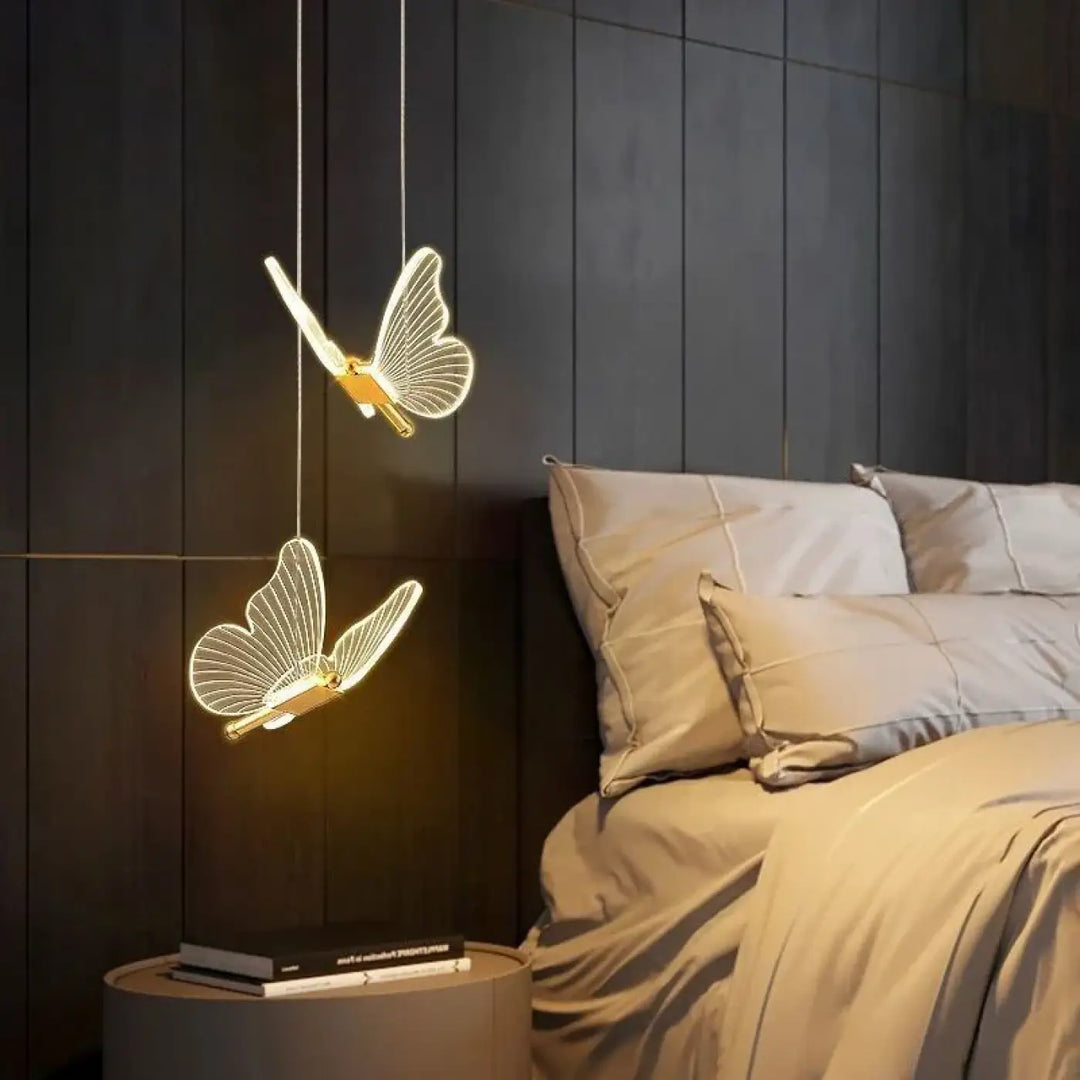 Suspension Luminaire Papillon À LED Effet Envol Doré