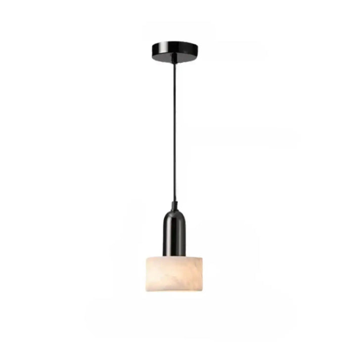 Suspension luminaire gaïa avec pendentif métal noir et abat-jour cylindrique en pierre marbrée aux perles minérales chaleureuses