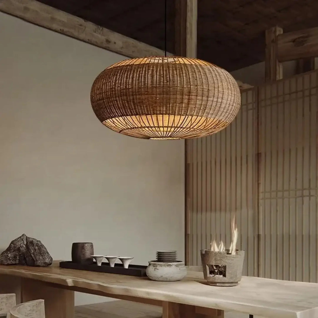 Suspension luminaire rond en rotin au style naturel pour salon