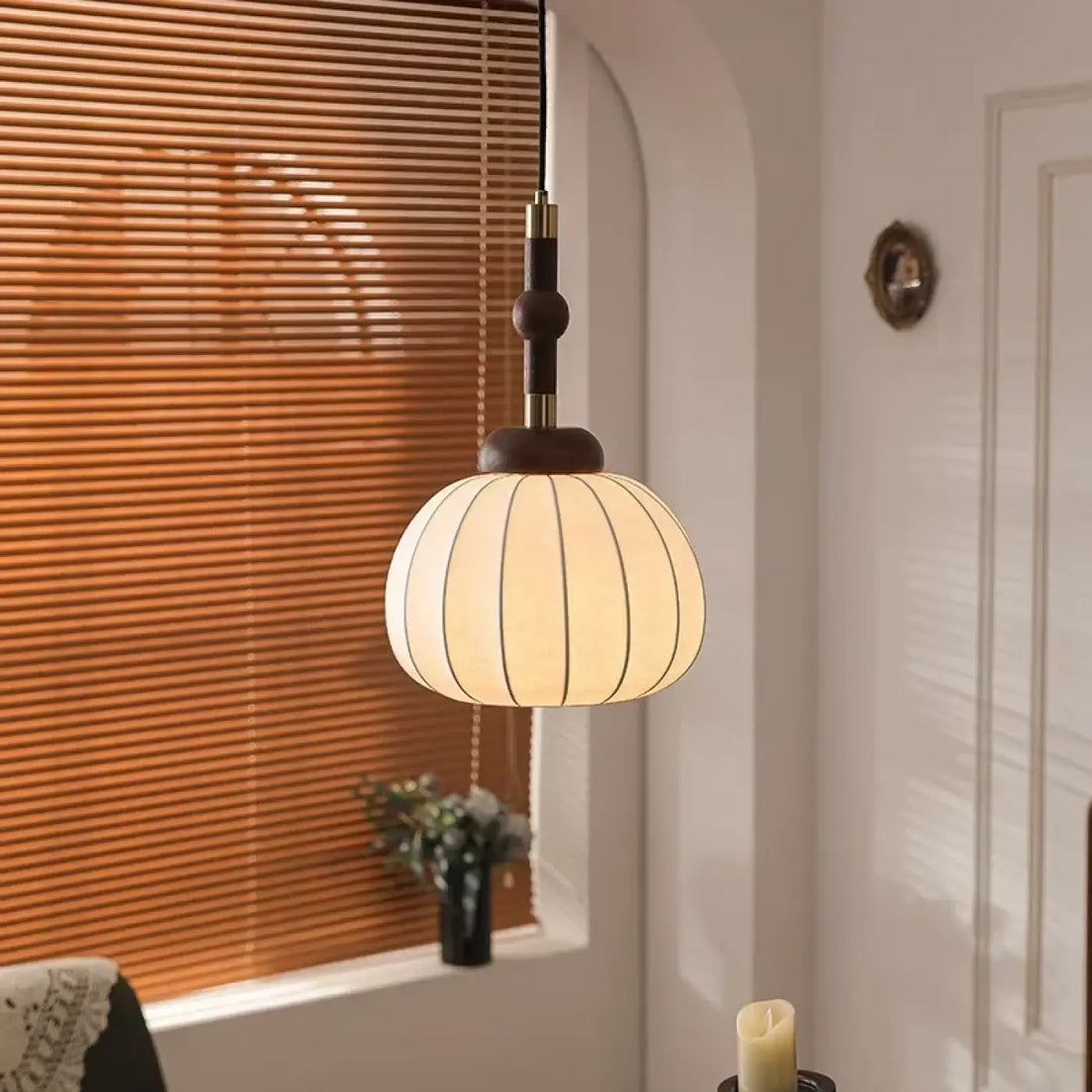 Suspension luminaire ronde en tissu avec motif marron chic