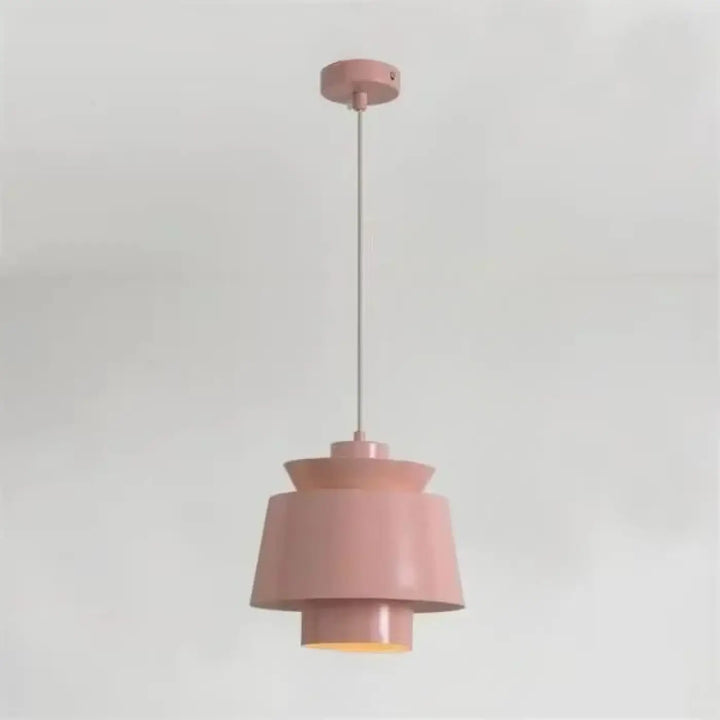 Suspension luminaire pendila rosa tendre à étages avec design moderne et finition mate elegante