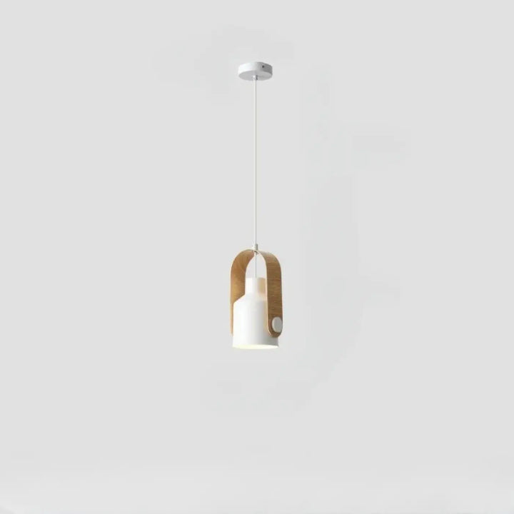 Suspension luminaire talvi avec ampoule en céramique blanche encadrée de bois naturel suspendue par un cordon fin