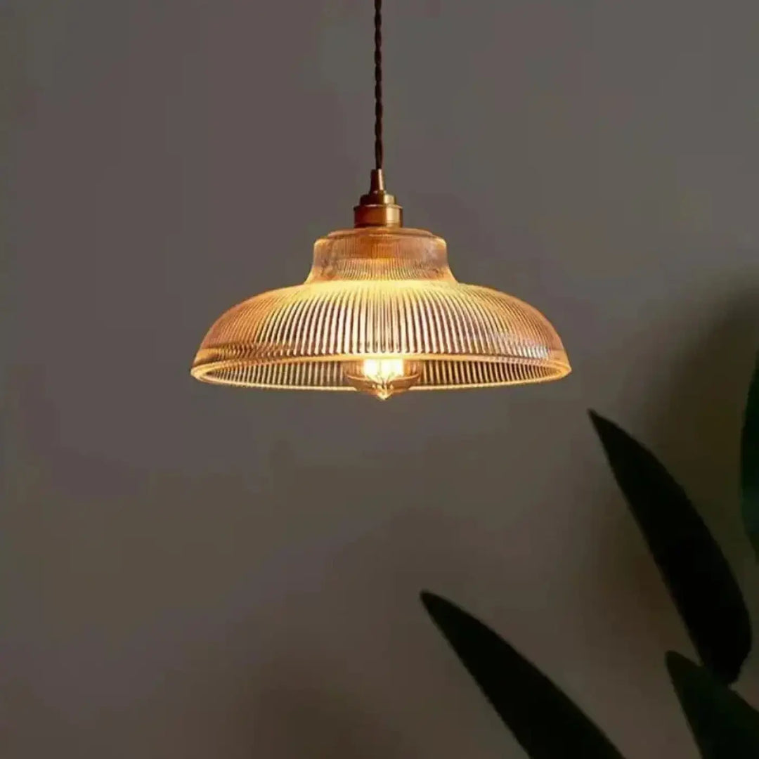 Suspension luminaire style art déco en verre vert ou ambre chic