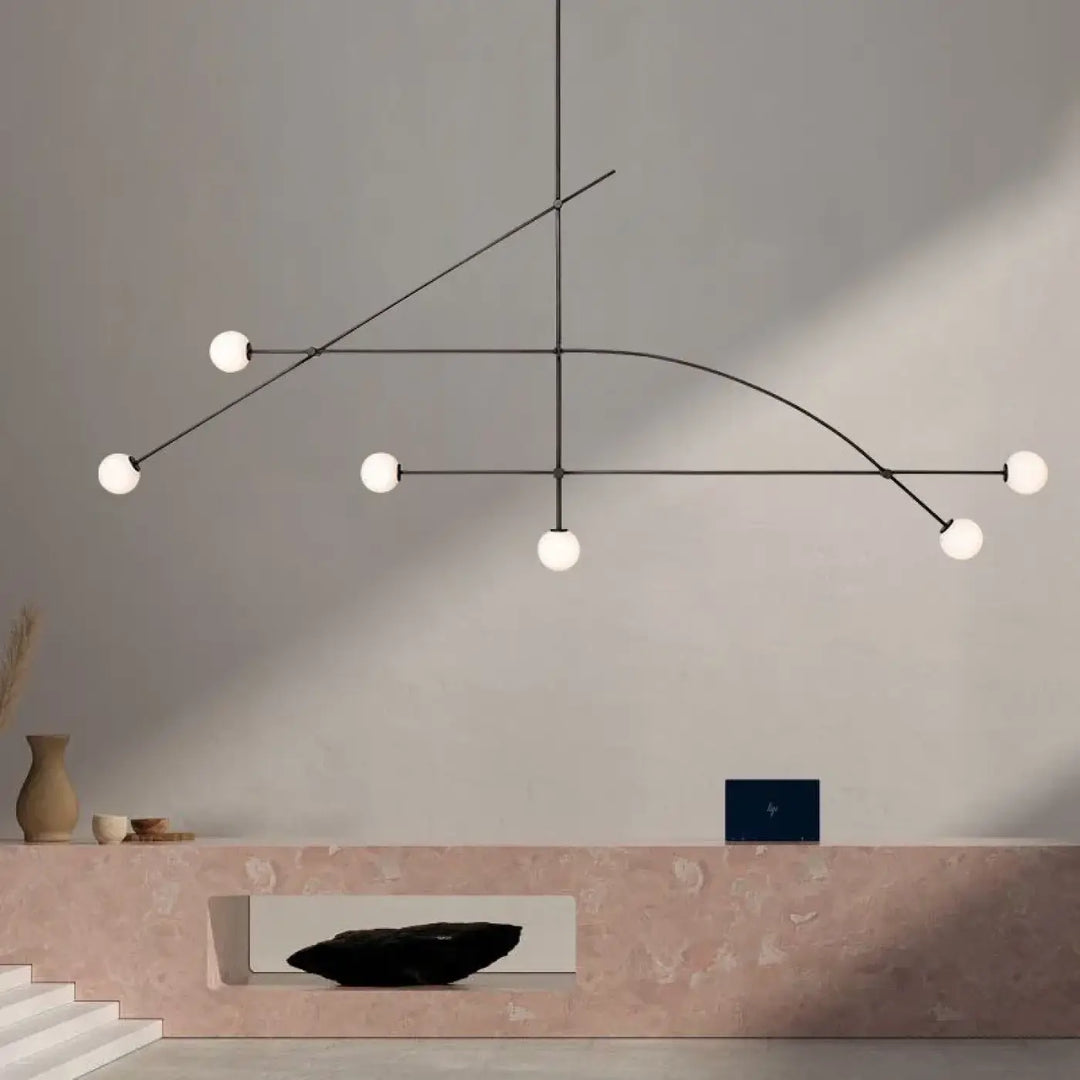 Suspension luminaire style moderne en métal noir avec six globes en verre blanc pour un éclairage contemporain
