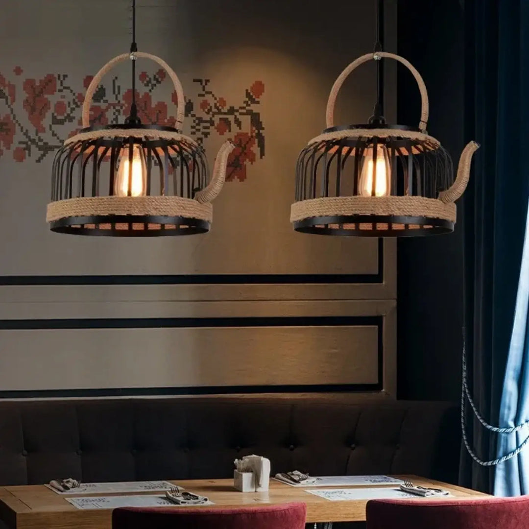 Suspension luminaire hempar en fer forgé noir avec accents en corde tressée et lumière chaude pour décoration intérieure