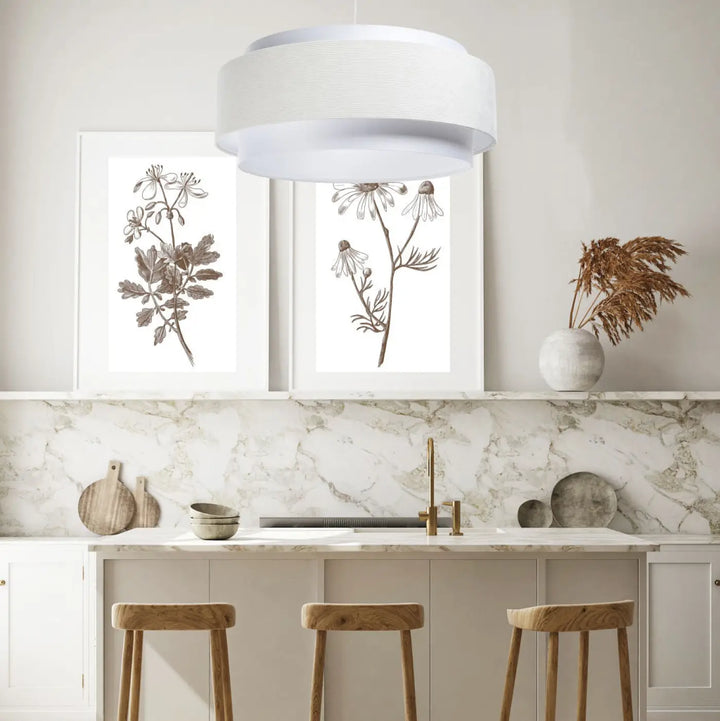 Suspension luminaire doblo classic blanc crème en tissu blanc à finitions raffinées avec design cylindrique texturé au-dessus du comptoir