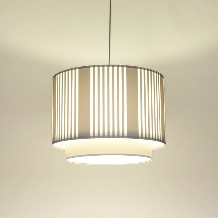Suspension luminaire duo lami line avec panneau tissu blanc beige rayé et cadre métallique moderne chic